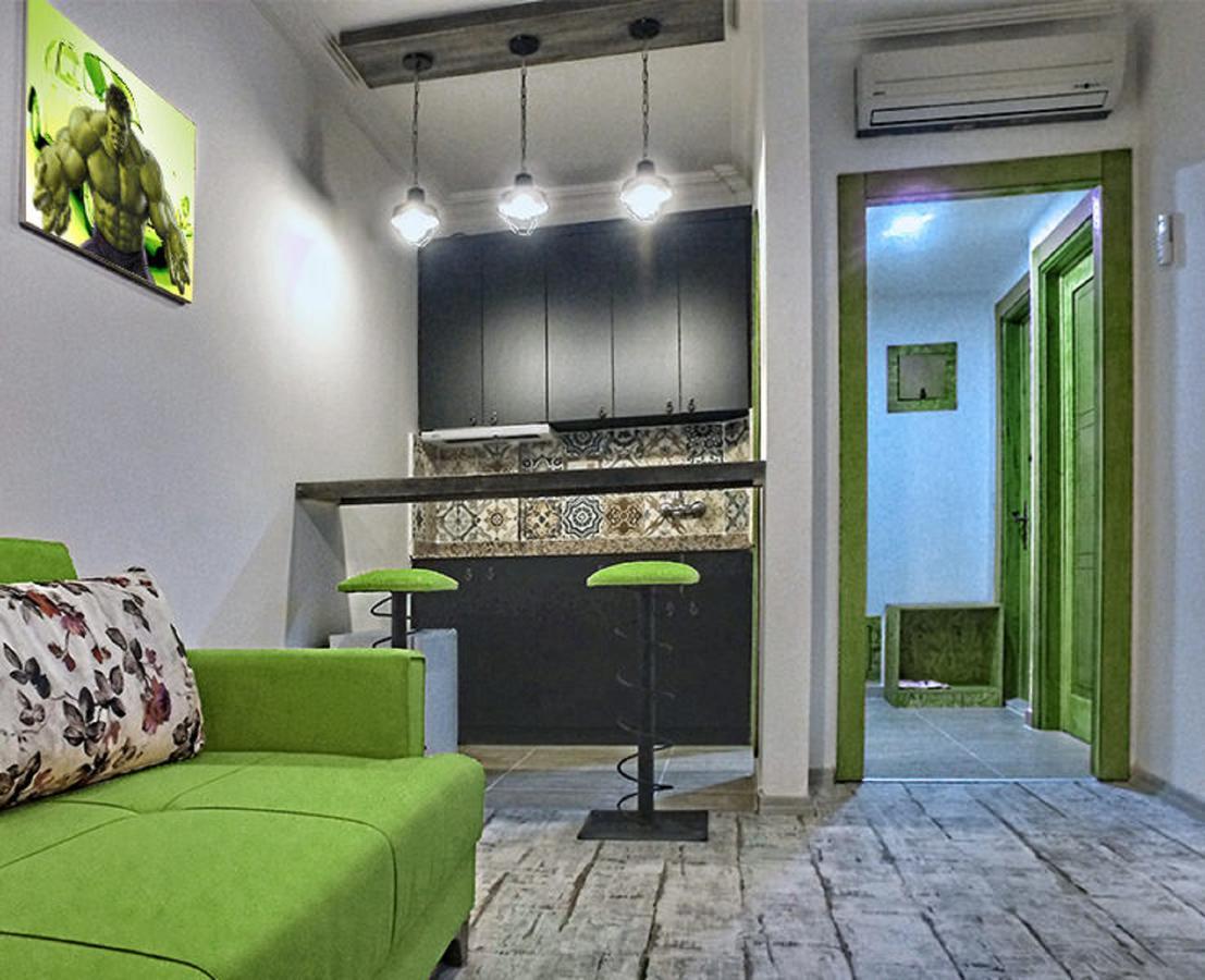 Voswos Garage Coffee Hotel 安塔利亚 外观 照片
