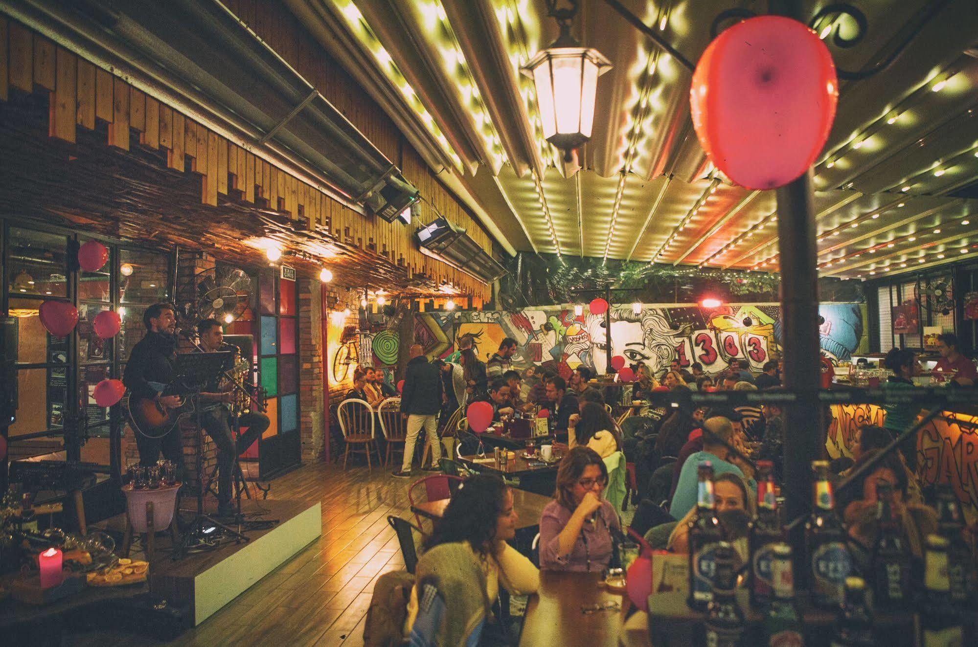 Voswos Garage Coffee Hotel 安塔利亚 外观 照片